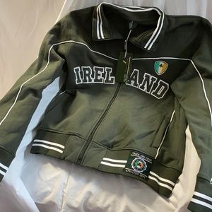 Retro Irish Men’s Full Zip Sweat Color: Bottle